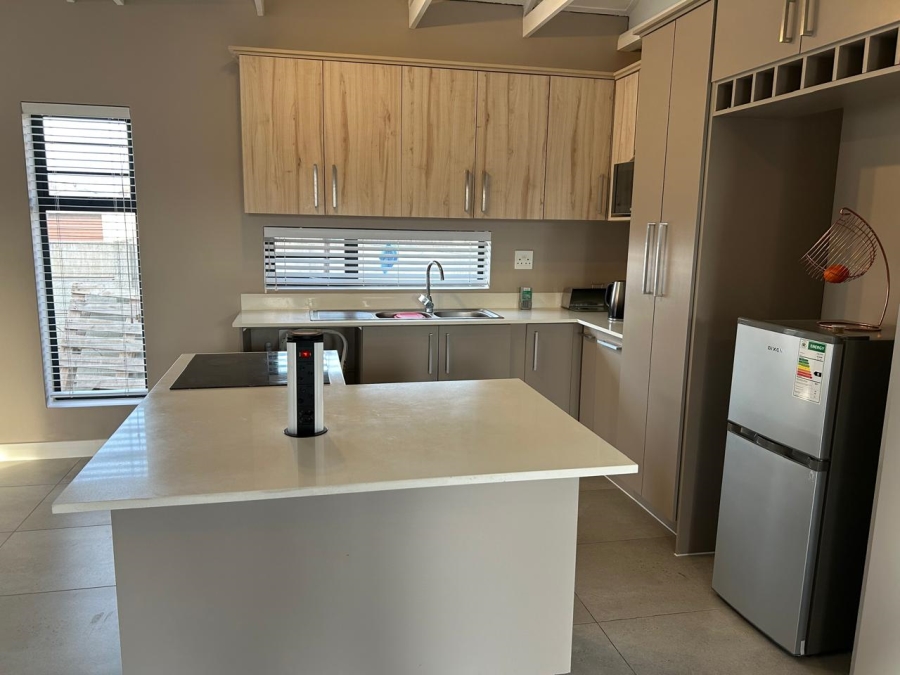 To Let 2 Bedroom Property for Rent in Parsons Ridge Eastern Cape